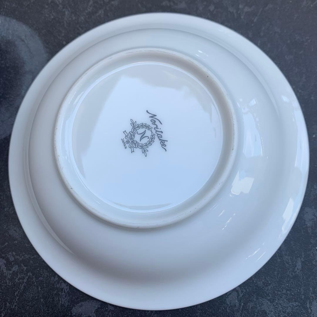 Noritake 花柄皿 10枚セット　直径14.2センチ 高さ3.5センチ