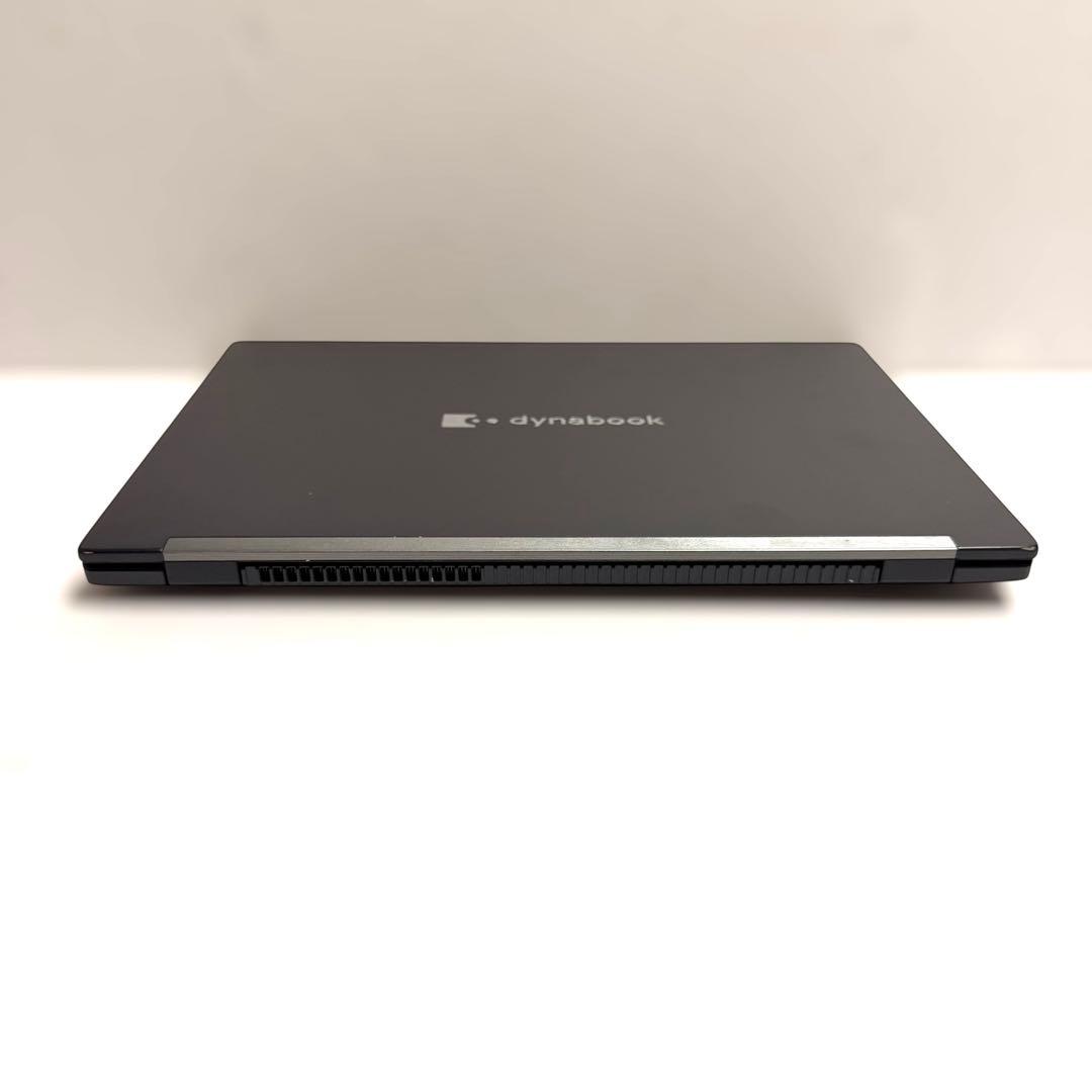 美品 dynabook G83/KW 2023年製 バッテリー最大容量95%