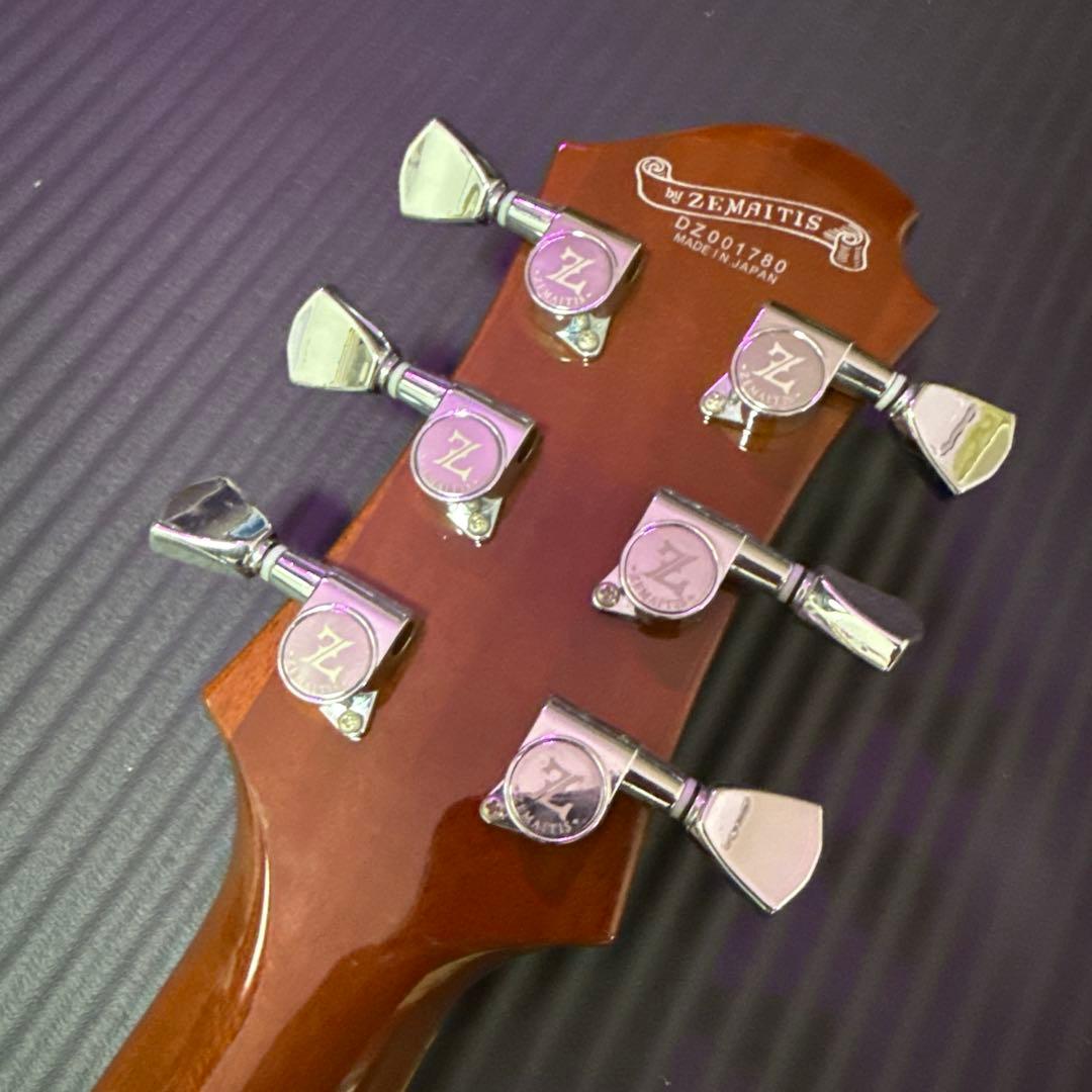 【美品】Zemaitis Z22QQ (Trans Purple Burst)