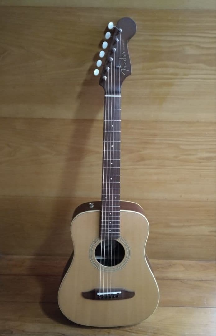 Fender アコースティックギター Redondo Mini　ナチュラル