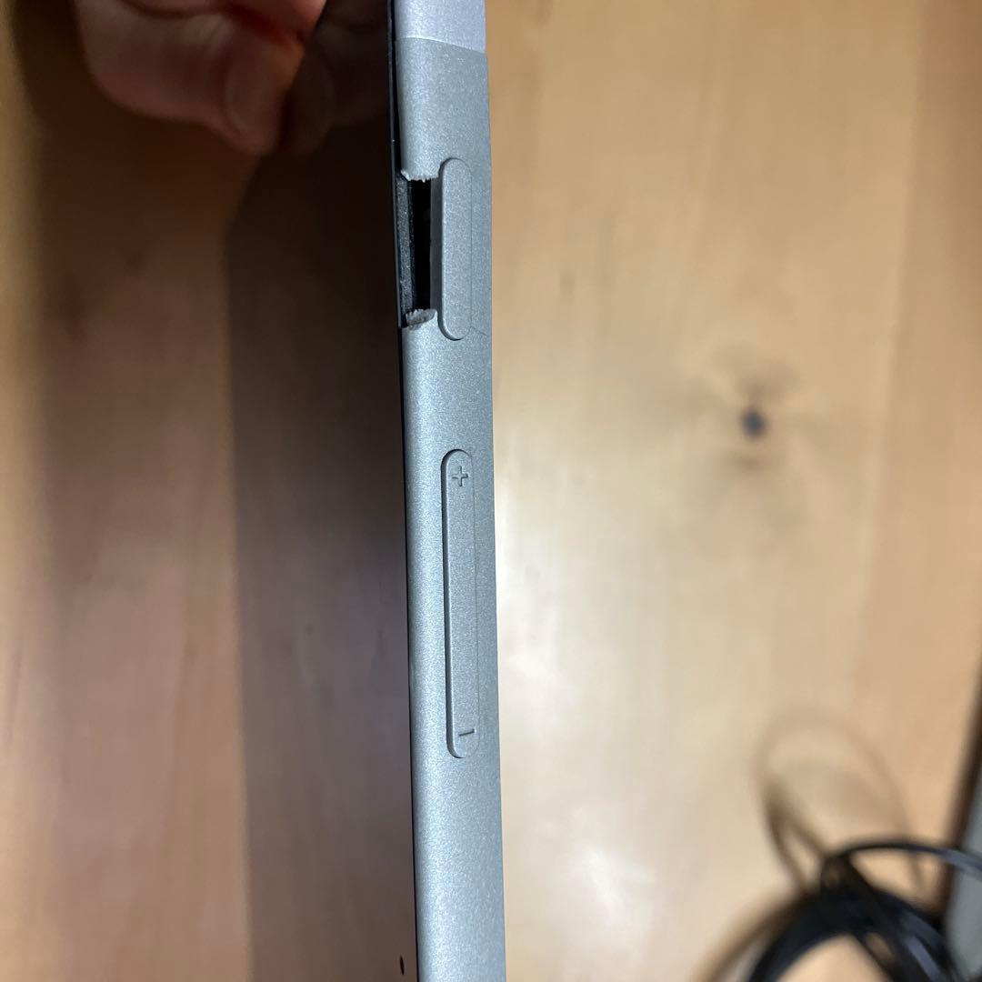 Surface Go 3 64GB 4GB キーボード　充電器 ケース付　傷あり