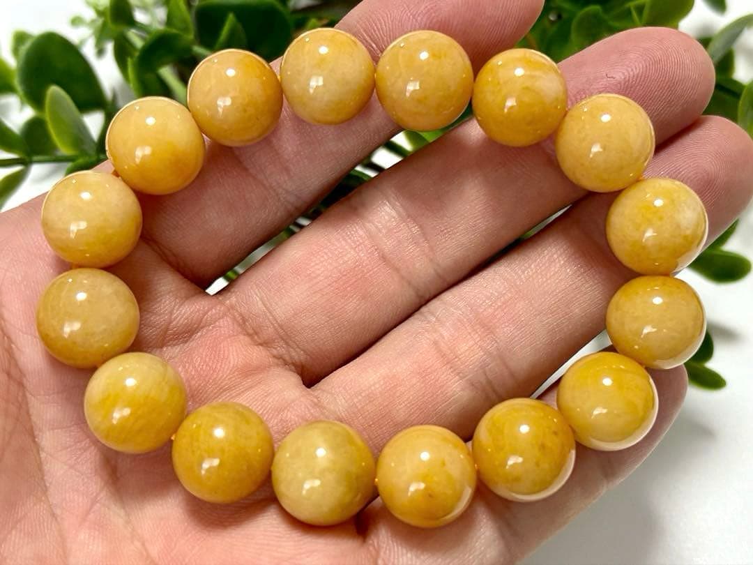 究極品質　愛と幸運を象徴する太古の守護石　幻のピラミッドイエロードロマイト