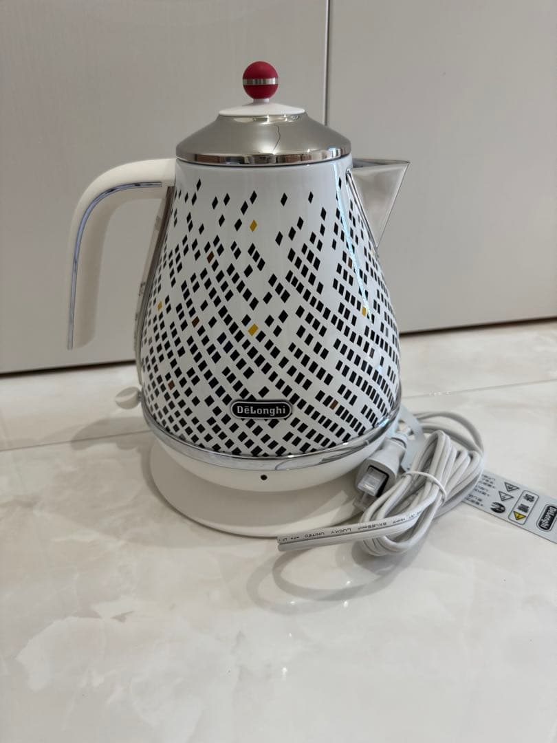 デロンギ アイコナ・トリブート 電気ケトル　KBO1200J-TSC