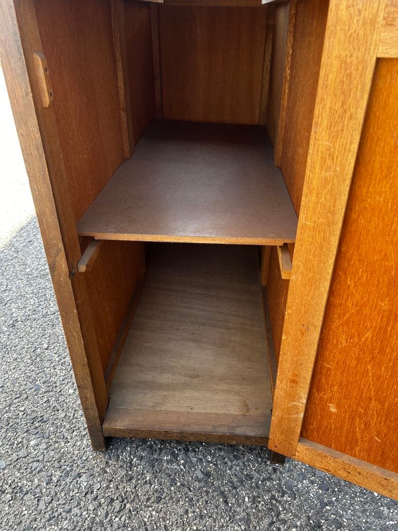 ダークブラウン木製シェルフ隙間棚