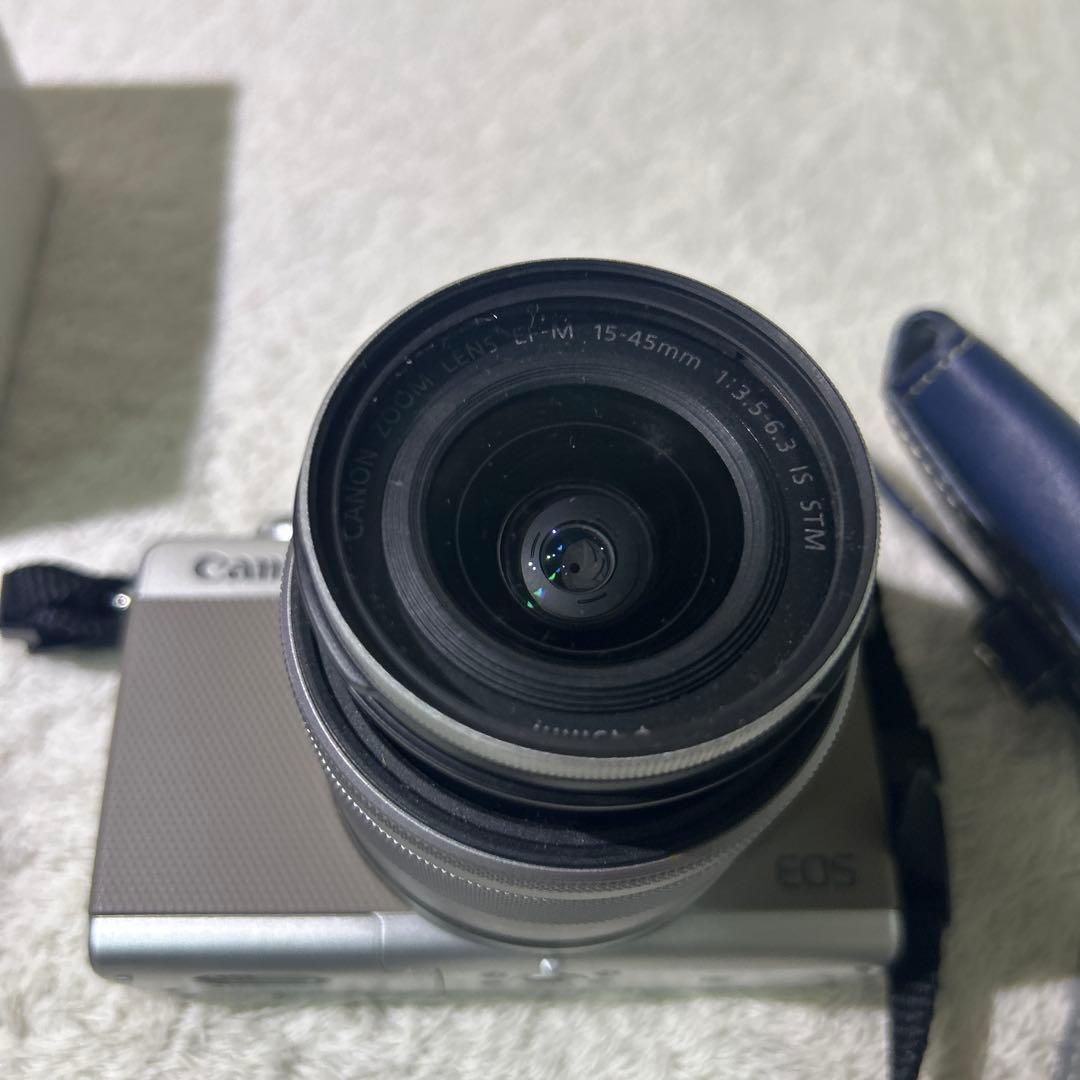Canon キャノン　ミラーレスカメラEOS M100 付属品多数　EF-EOS