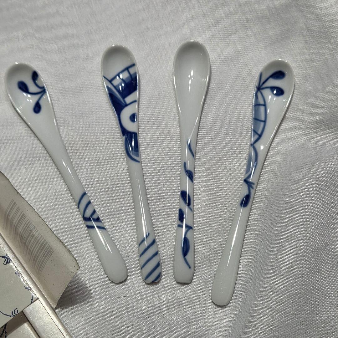 未使用　ロイヤルコペンハーゲン　メガ　スプーン４本セット