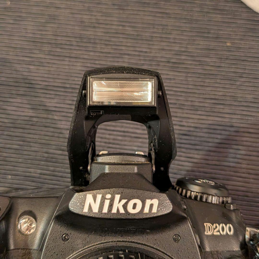 【ショット数2437枚】Nikon D200 ボディ