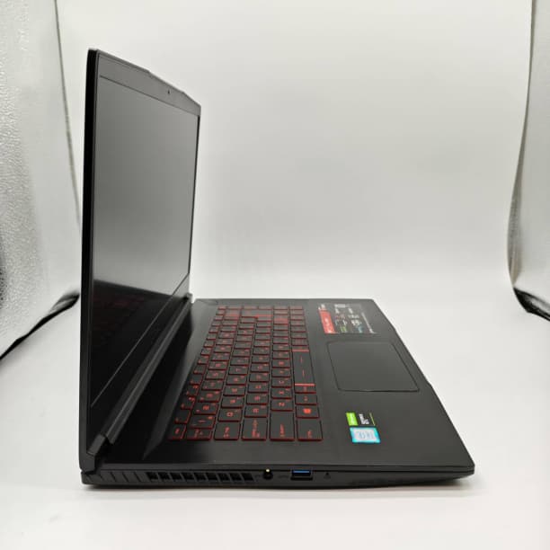 GTX1650 バッテリ◎ フルHD 15 MSI i7-9 SSD512GB