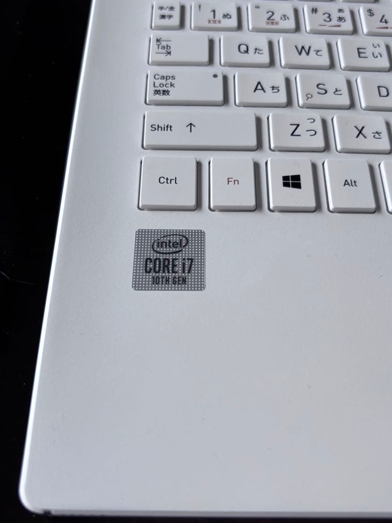 dynabook P1-G6MJ-BW(P1G6MJBW)13.3インチ