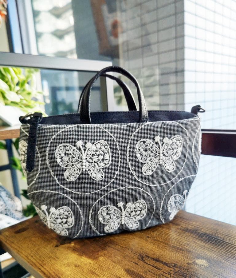 A*8様 ミナペルホネン/forest wingフォレストウィンググレイ/ミニラ