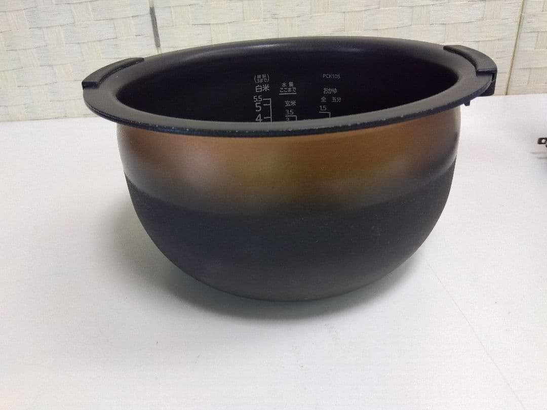 タイガー 圧力IH 炊飯器 5.5合炊き JPC-K10S 炊きたて2021年製