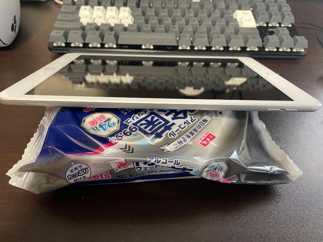 iPad 第8世代　32GB Wi-Fi＋cellularモデル