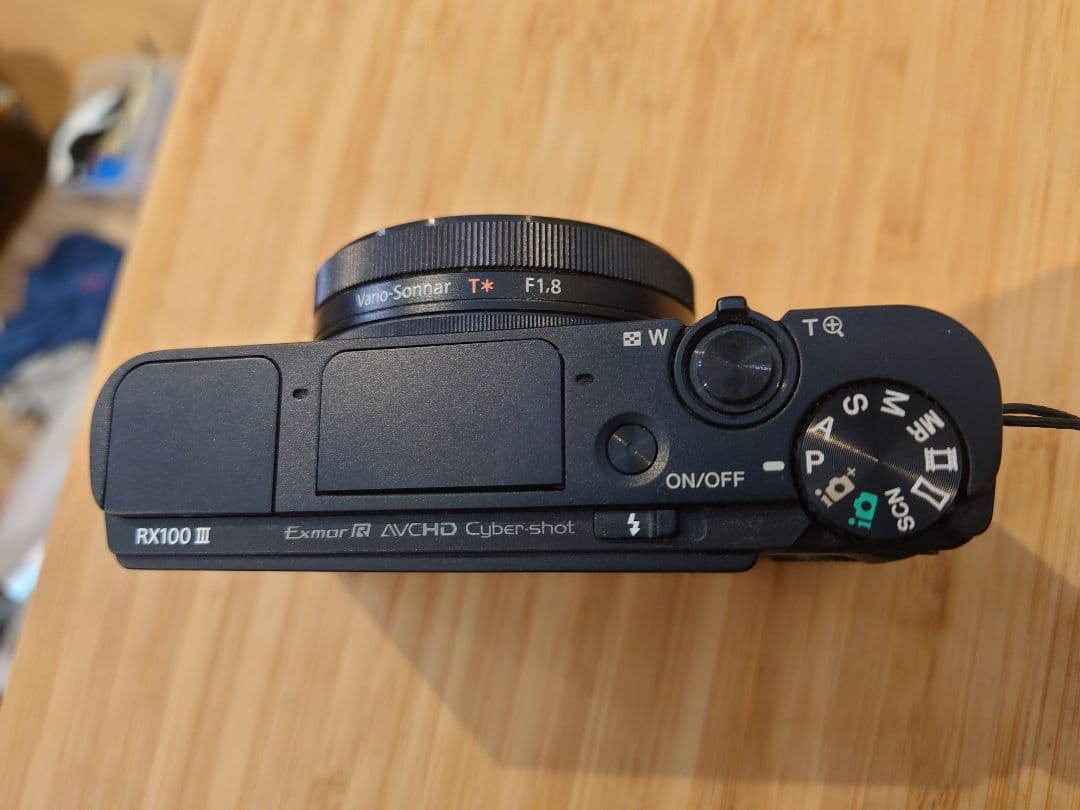 SONY RX100 III コンパクトデジタルカメラ
