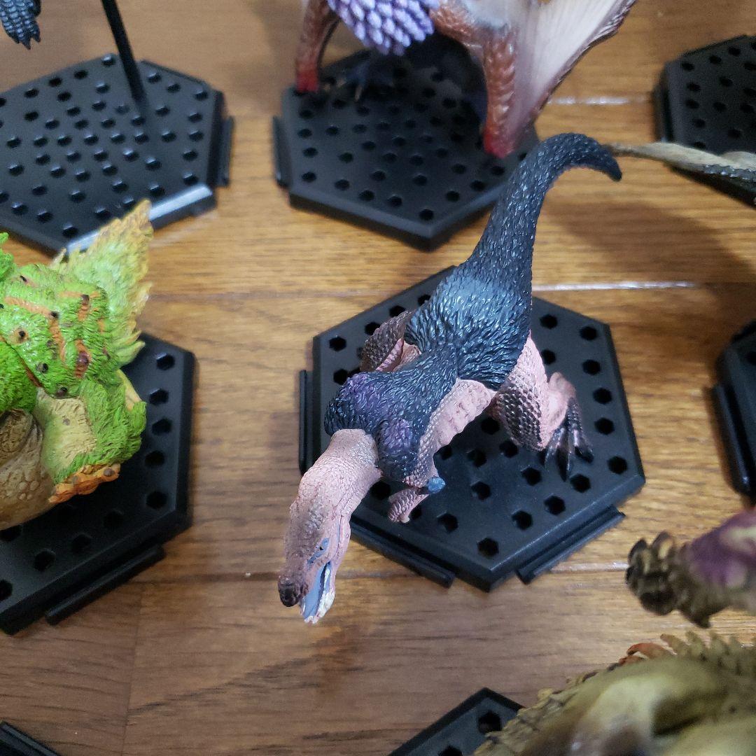 モンスターハンター　モンハン　フィギュア　　まとめ売り　18体セット