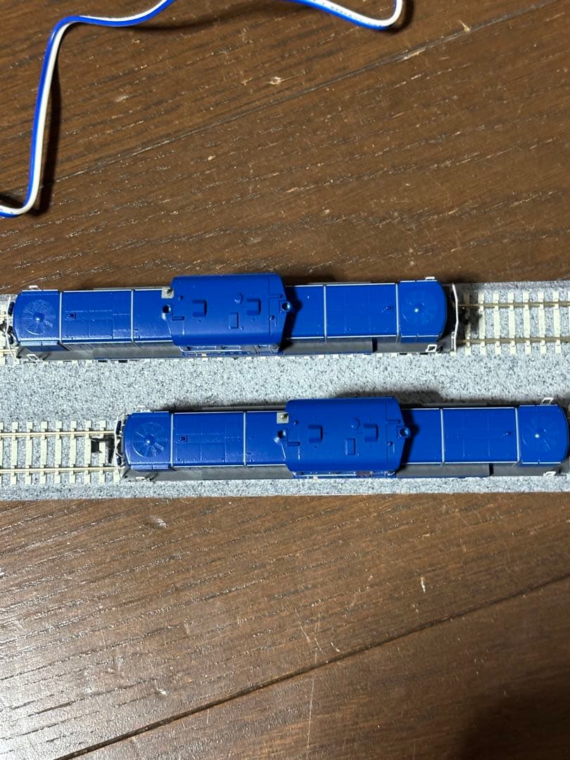 KATO DD51 7008-L 2両と重連パーツのセット