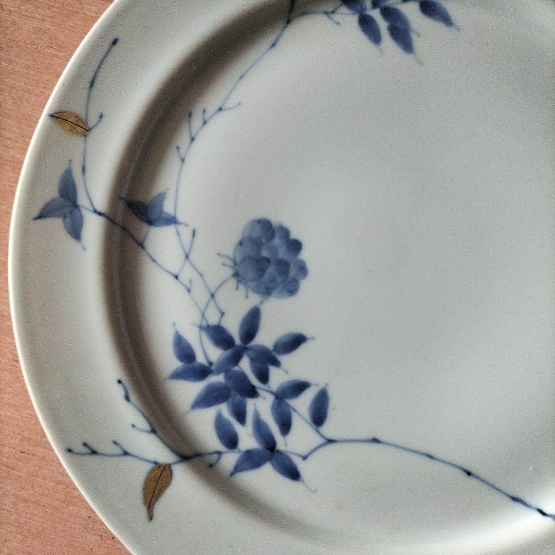青い花模様の陶器皿 直径約27cm 2枚セット