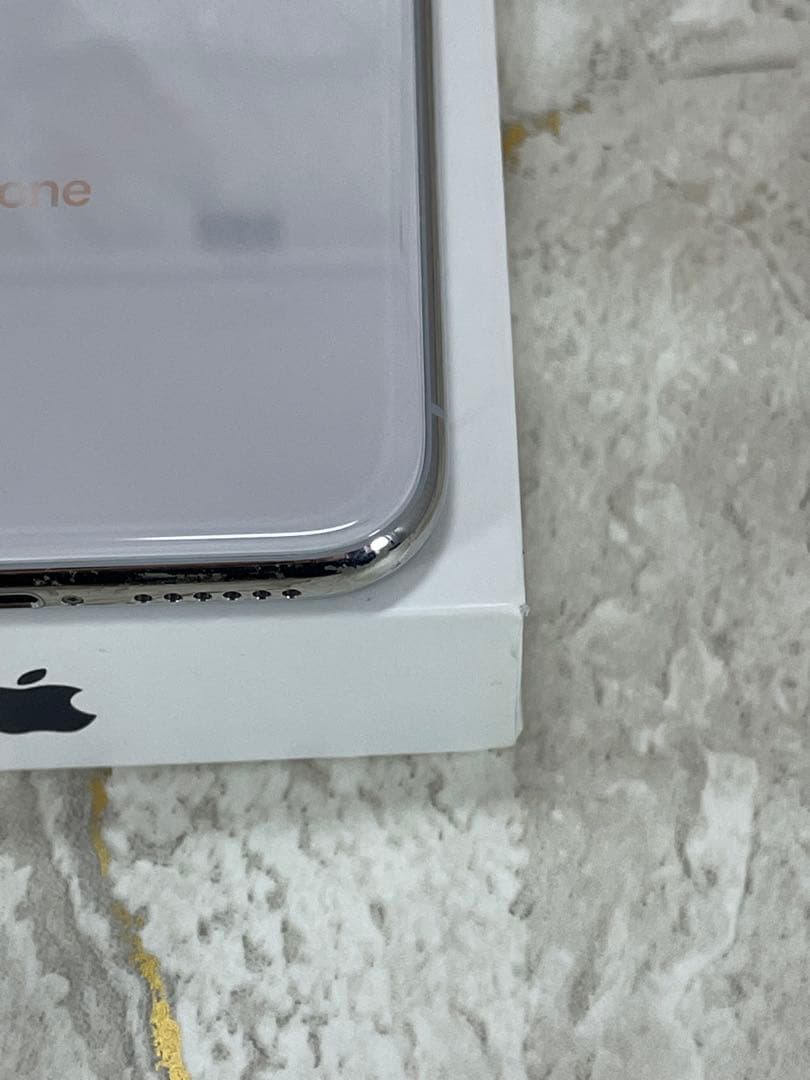 iPhone X 64GB 美品 バッテリー83%