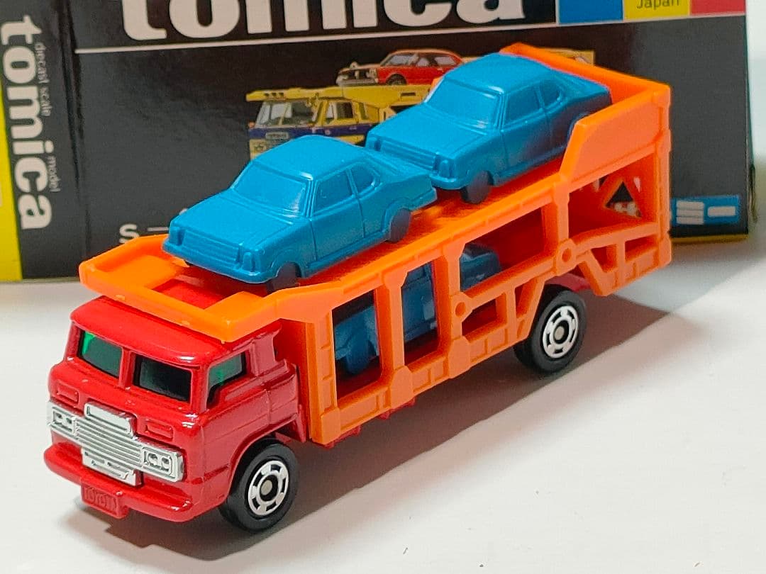 黒箱トミカ 14　トヨタ ディーゼル カートランスポーター　美品　日本製