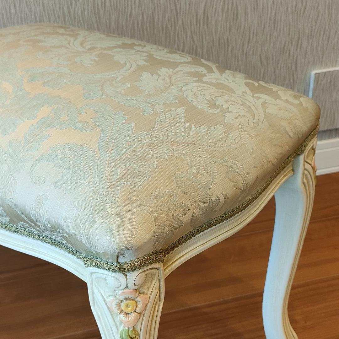 アンティーク　オットマン　スツール　花柄　ロココ様式　猫脚