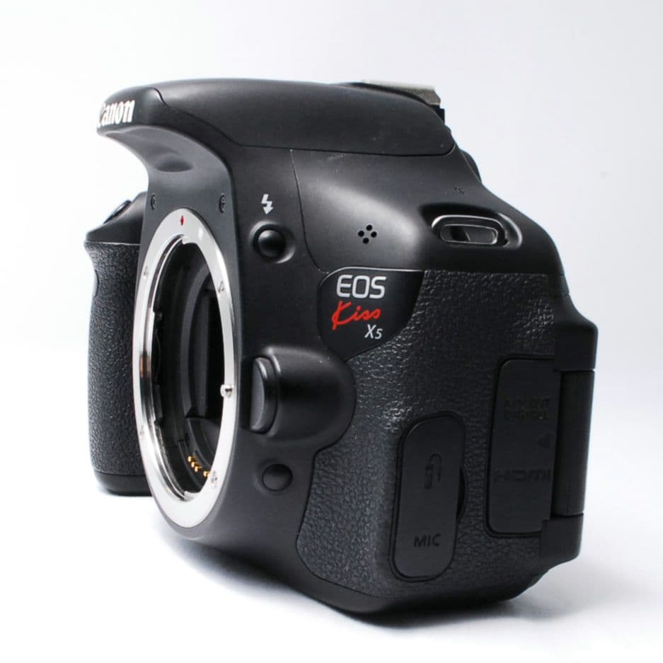 ①e 一眼レフデビューに❢Canon EOS Kiss x5 デジタルカメラ