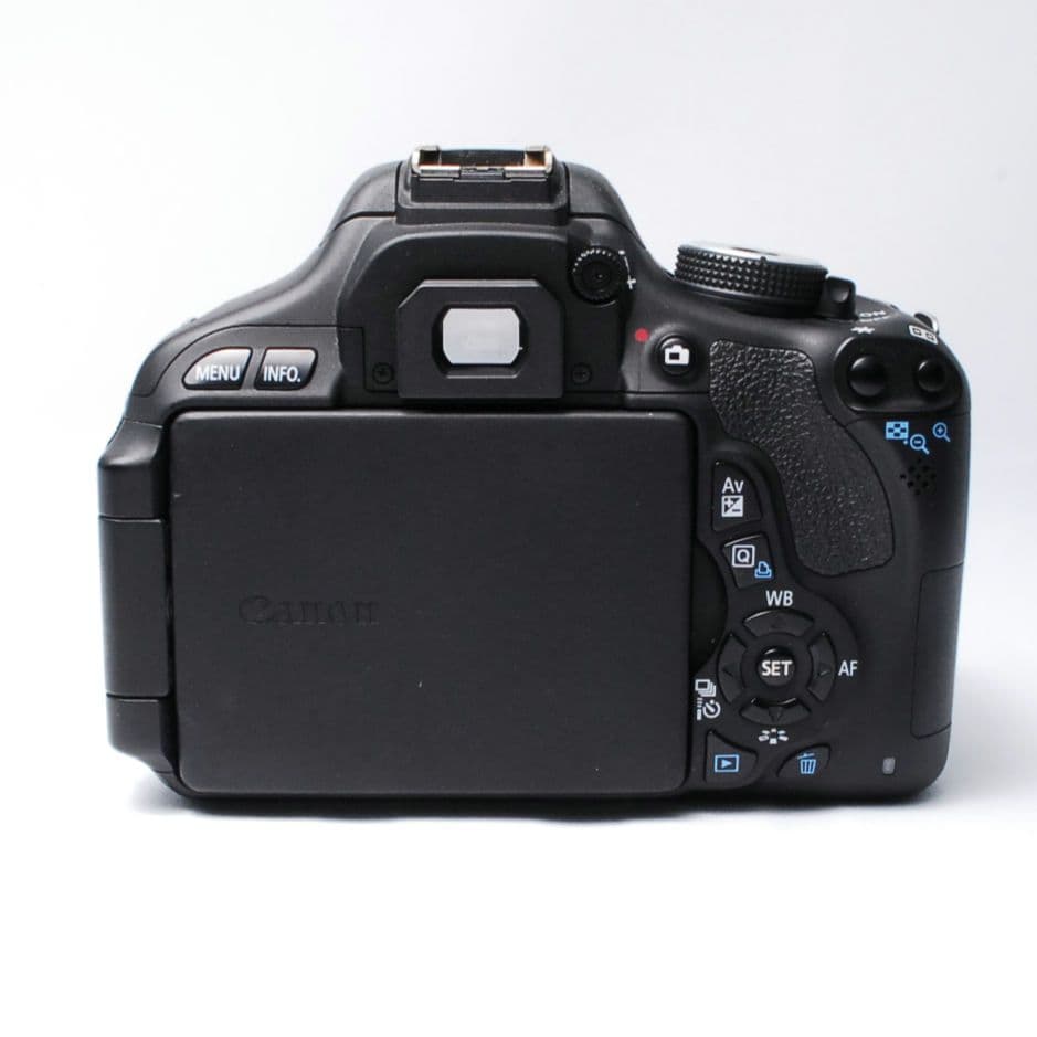 ①e 一眼レフデビューに❢Canon EOS Kiss x5 デジタルカメラ