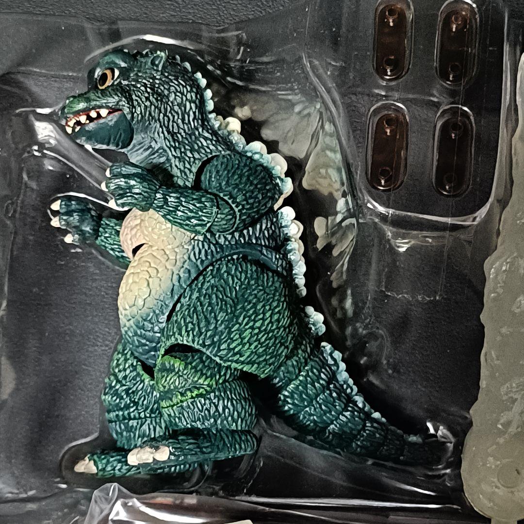 開封 S.H.MonsterArts リトルゴジラ