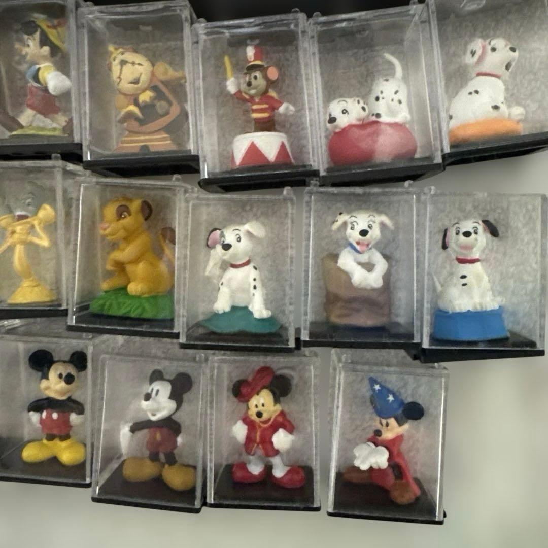 ☆週末値下げ☆希少☆ Yujinディズニーキャラクターコレクション☆85種類 ☆