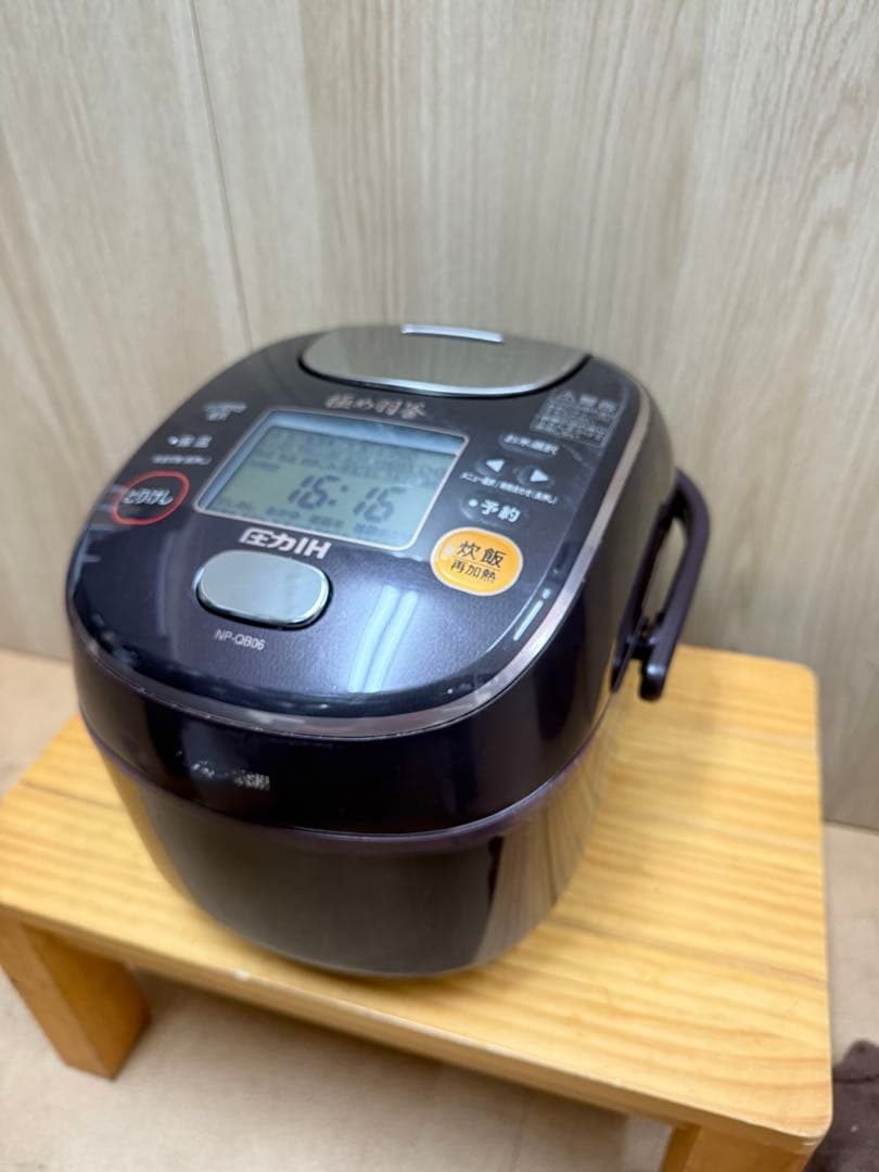 Zojirushi NP-QB06 圧力IH炊飯ジャー