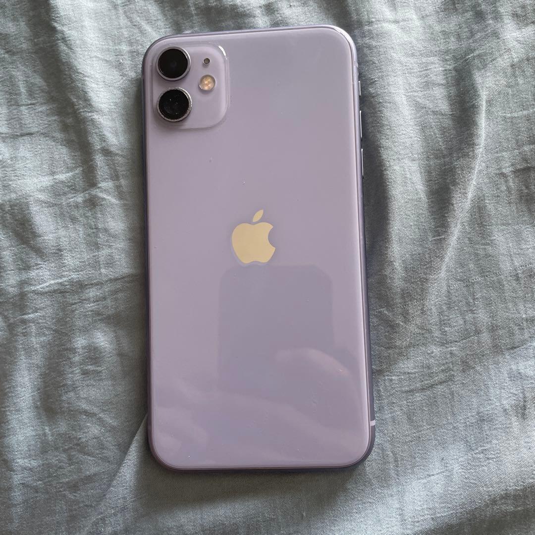 Apple iPhone 11 ラベンダー　　ソフトバンク