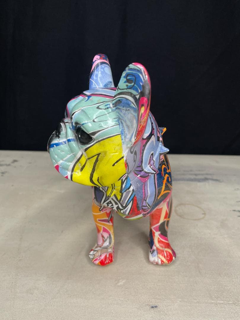KARE▪️アニマルオブジェ　グラフィティドッグ　デコフィギア　置物　オブジェ