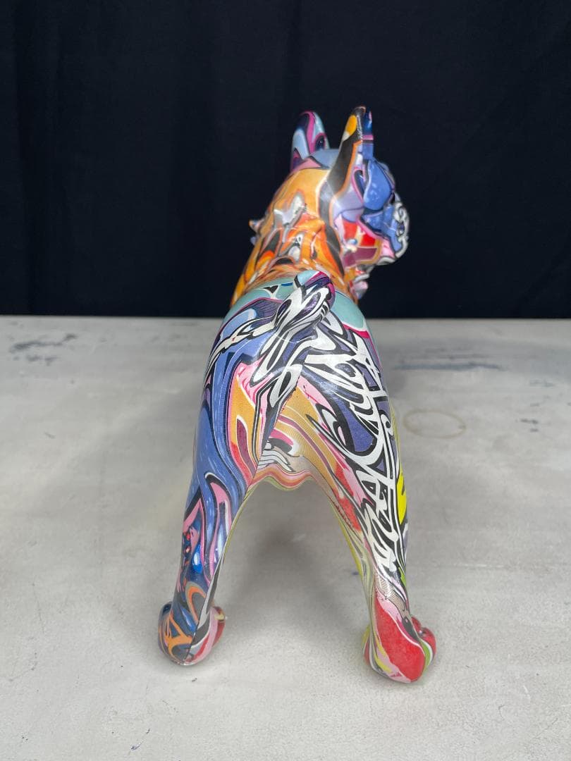 KARE▪️アニマルオブジェ　グラフィティドッグ　デコフィギア　置物　オブジェ