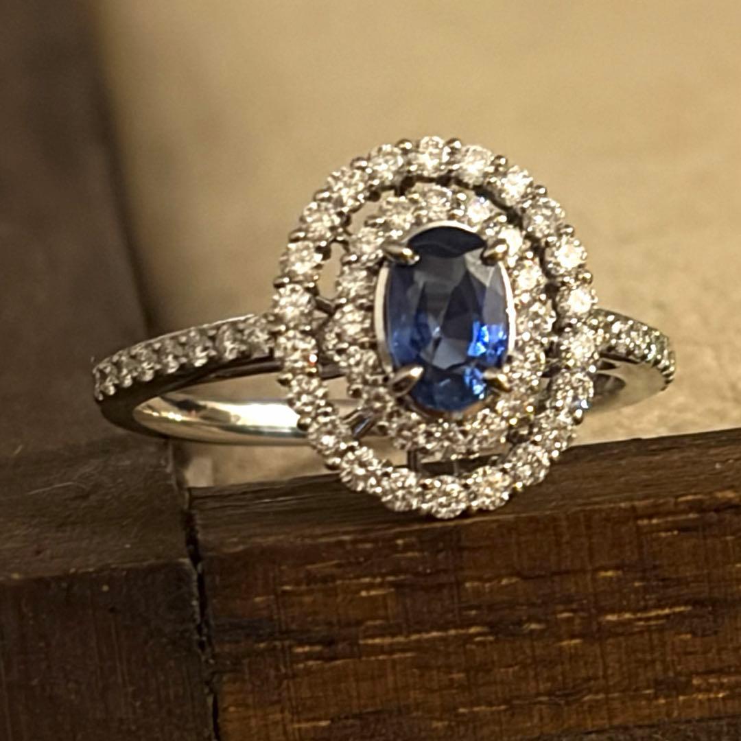 pt900 ブルーサファイア　ダイヤモンド二重取り巻きリング