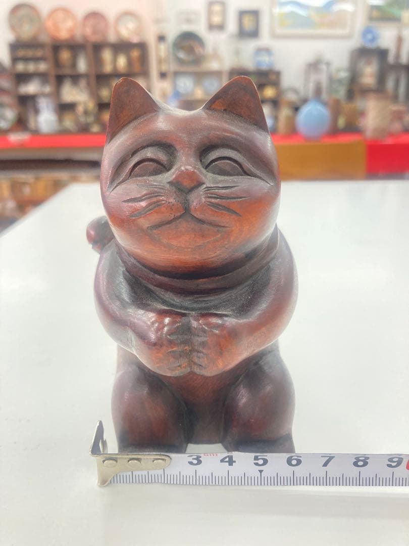 招き猫　可愛い木彫りのお願い猫ちゃん　アンティーク