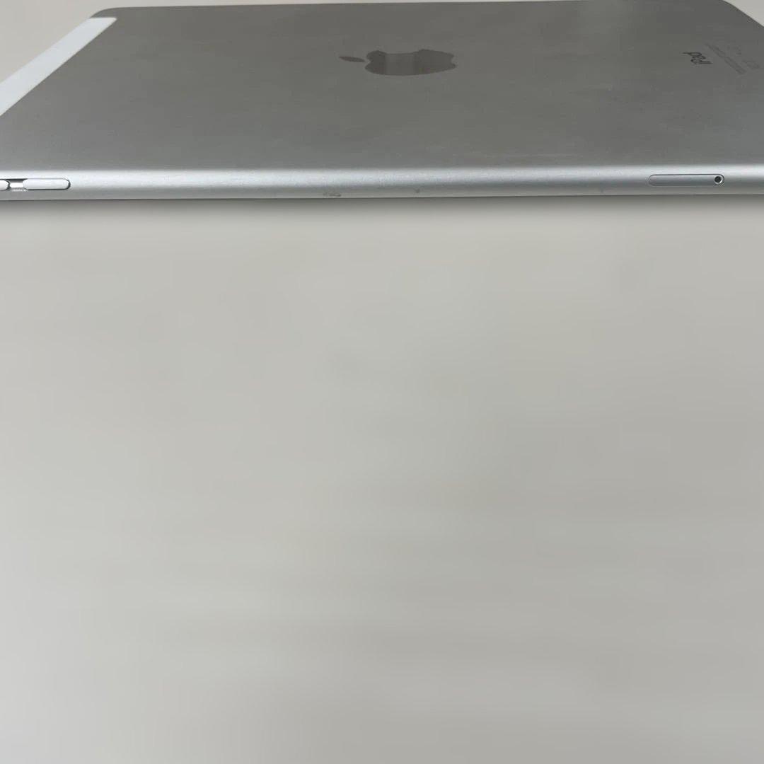 iPad本体 Apple iPad Air2 64GB