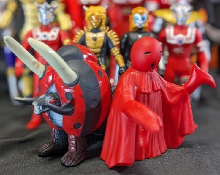 ウルトラマンレオ＆登場怪獣・宇宙人（バンダイ）ソフビフィギュア11体セット＋７