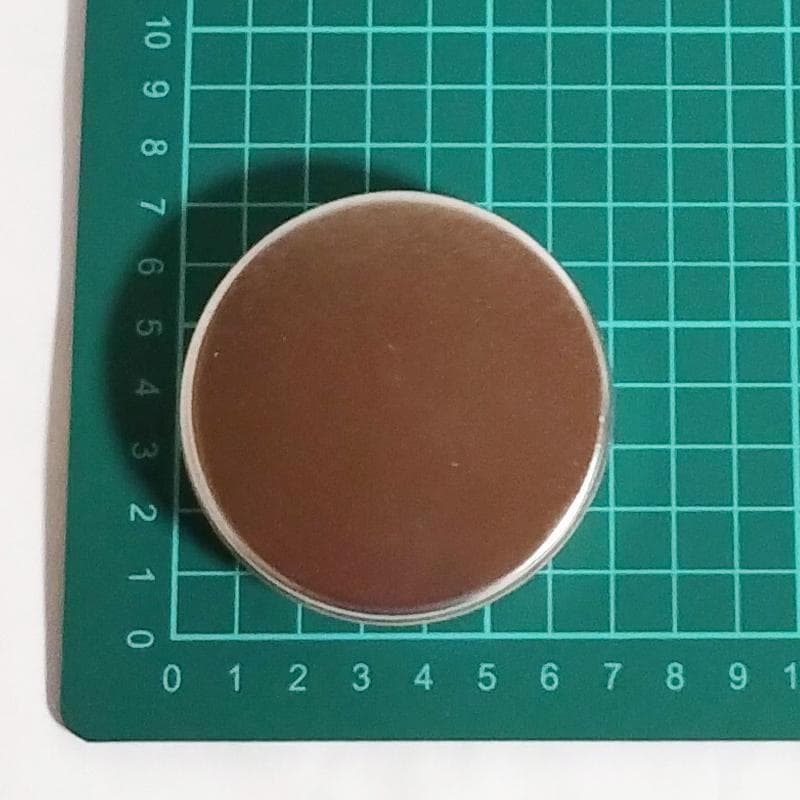 メンタム缶 約260個 まとめて ダンボール1箱 直径6.8cm ブリキ 空 缶