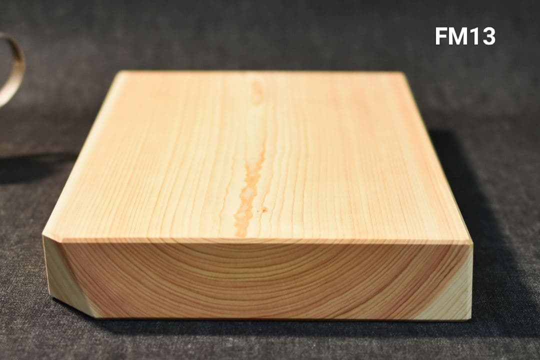 富士ヒノキまな板 特厚42mm 丁寧に手カンナで仕上げた檜のまな板です