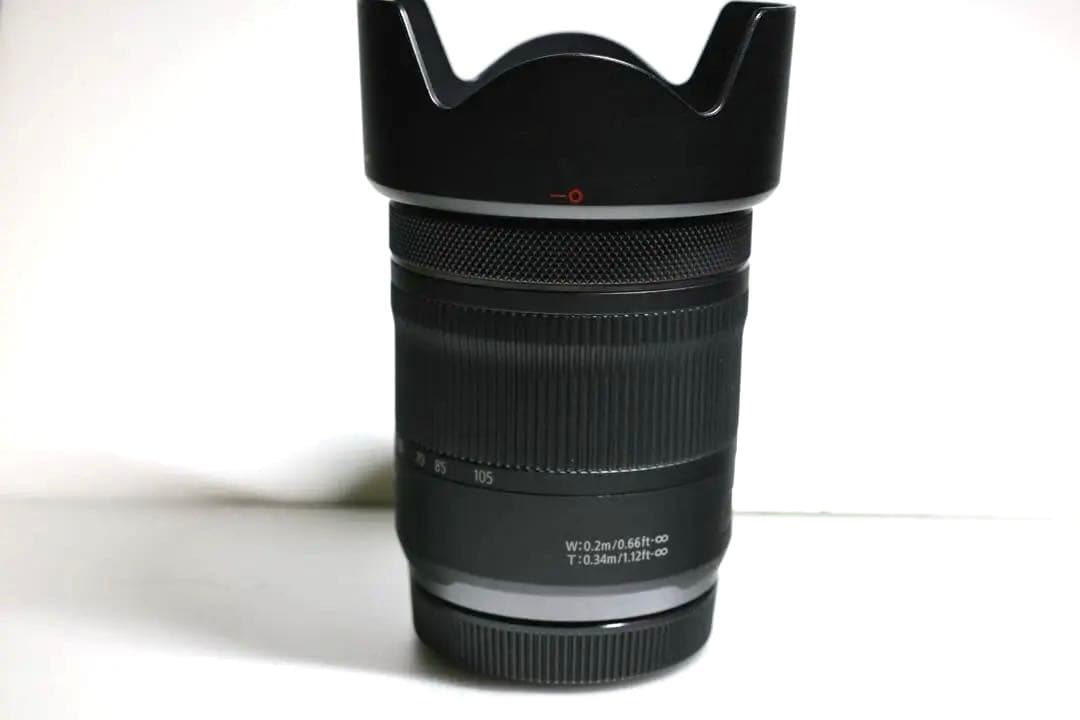 キヤノンRF24-105mm F4-7.1 IS STM EW-73D付き