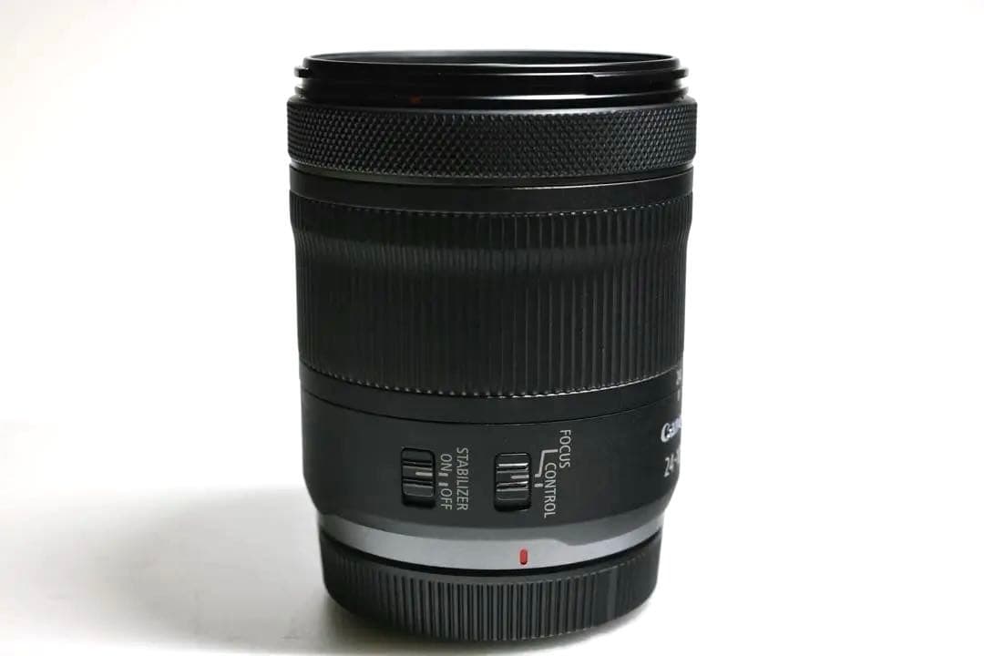 キヤノンRF24-105mm F4-7.1 IS STM EW-73D付き