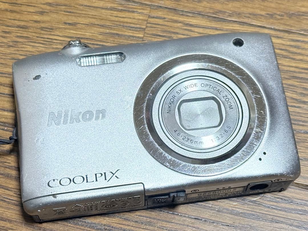 Nikon コンパクトデジタルカメラ COOLPIX A100 傷多し動作品