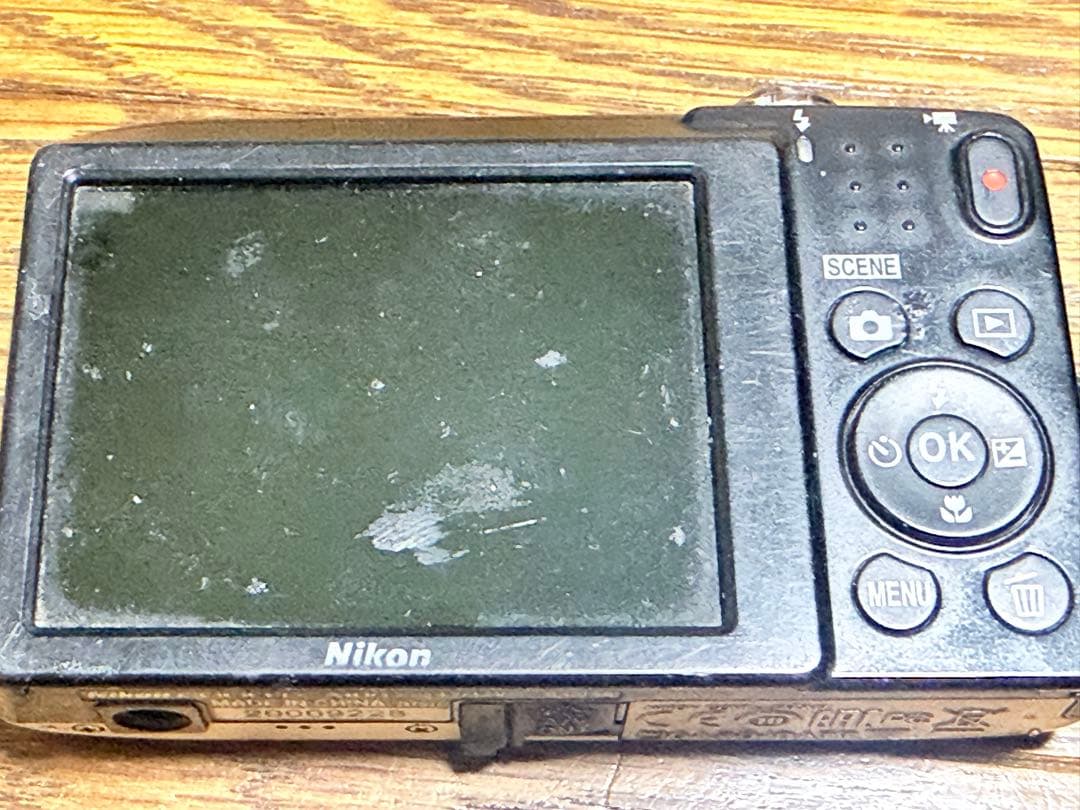 Nikon コンパクトデジタルカメラ COOLPIX A100 傷多し動作品