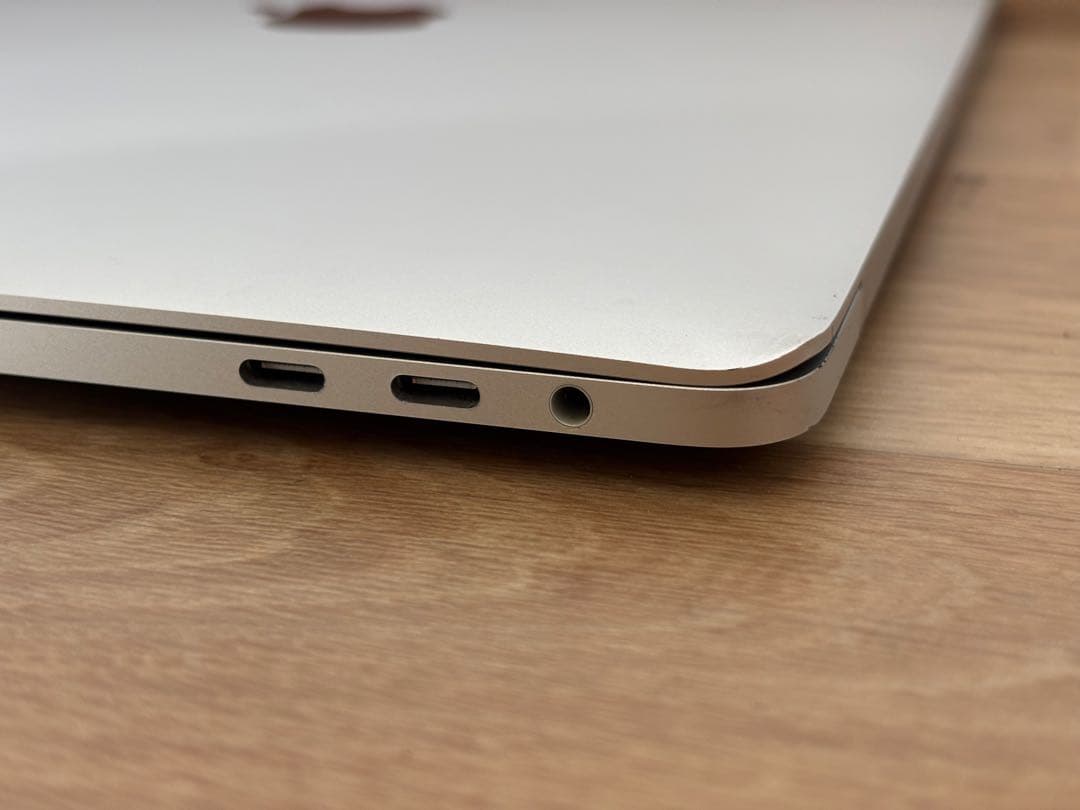 新品バッテリー　MacBook Pro 13インチ　A1989 256GB