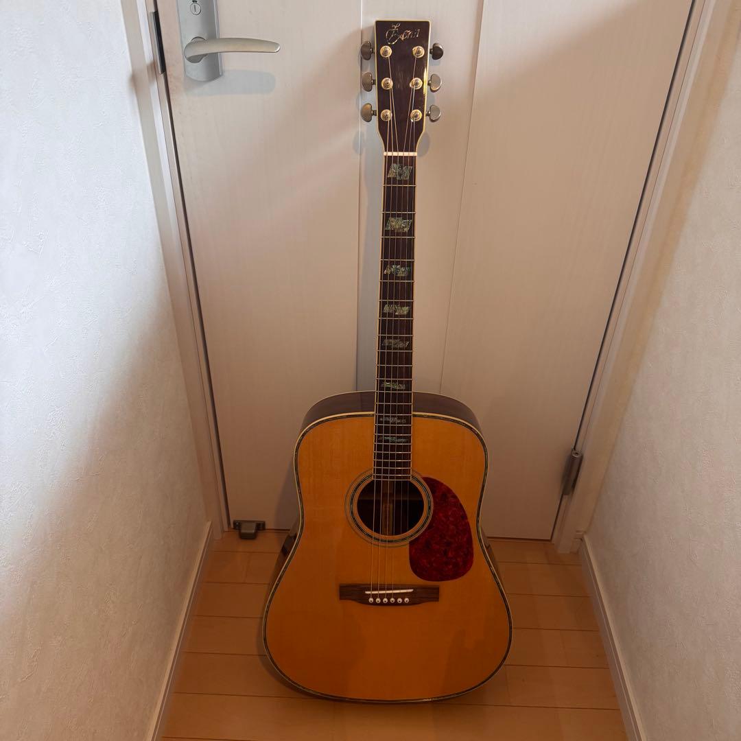 ZENN ドレッドノートアコースティックギタートップ単板！
