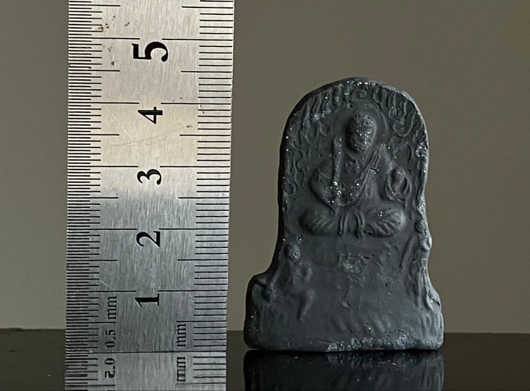 【祈りの灰 成田山新勝寺の灰仏 約4.5㎝ 昭和初期頃 民間信仰】お守り護符仏像