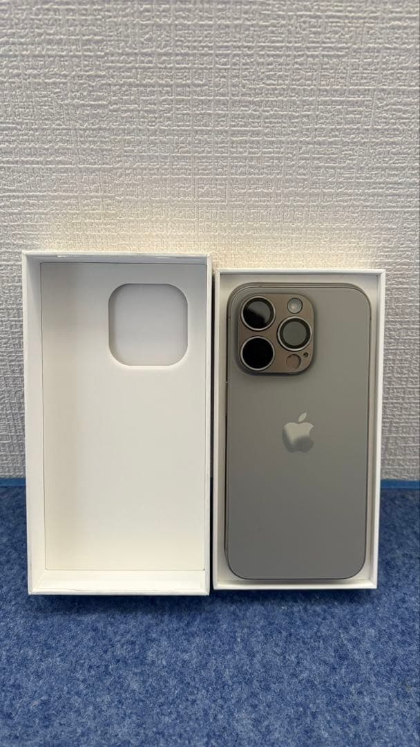 ［美品］Apple iPhone15Pro ナチュラルチタニウム 128GB
