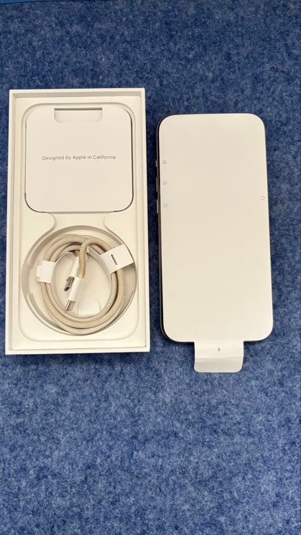 ［美品］Apple iPhone15Pro ナチュラルチタニウム 128GB