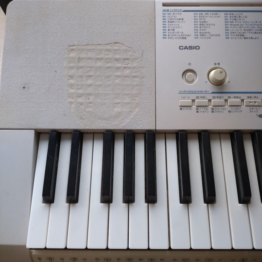 【週末迄限定】CASIO 光ナビゲーション　キーボード　電子ピアノ LK222