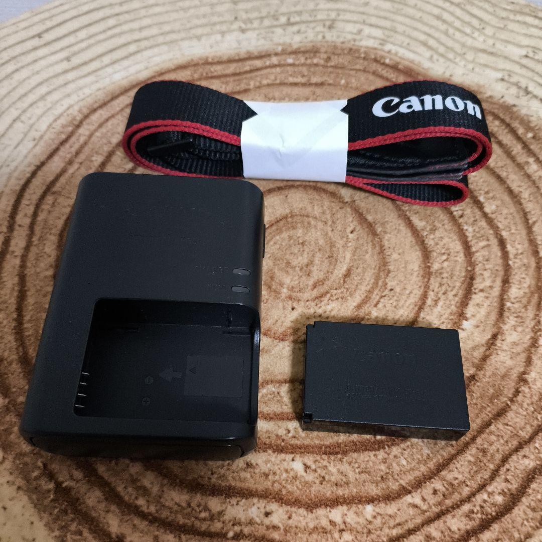 Canon EOS M100 ミラーレスカメラ セット　レンズ2本