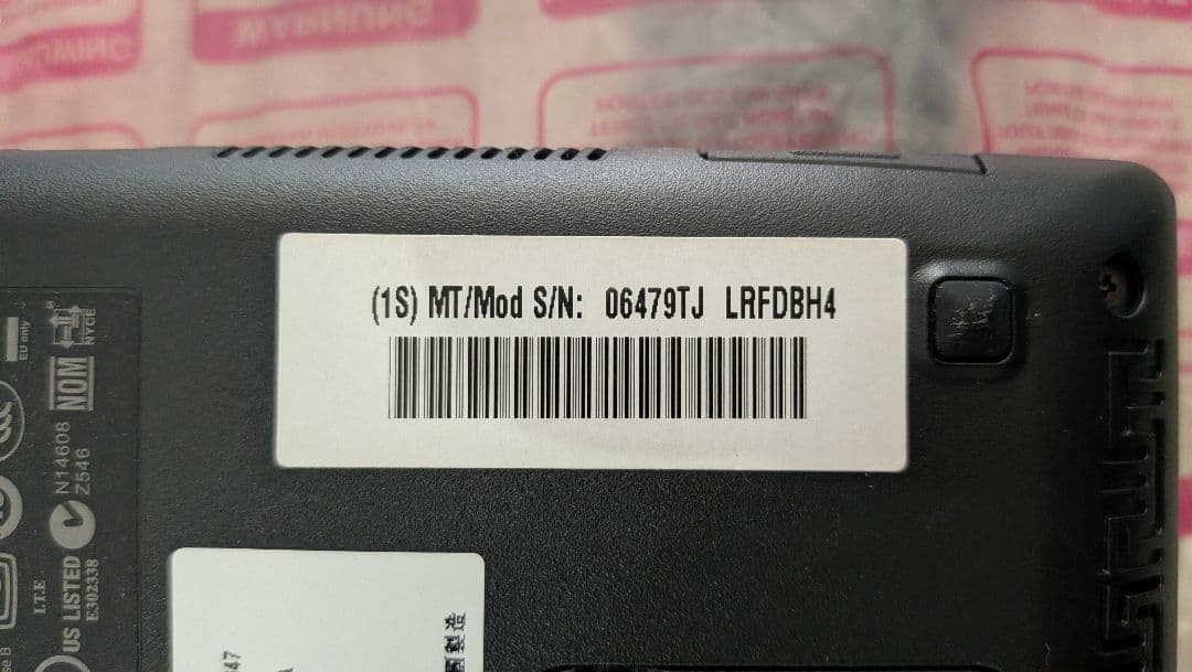 【新品】Lenovo IdeaPad S10-3 windowXP