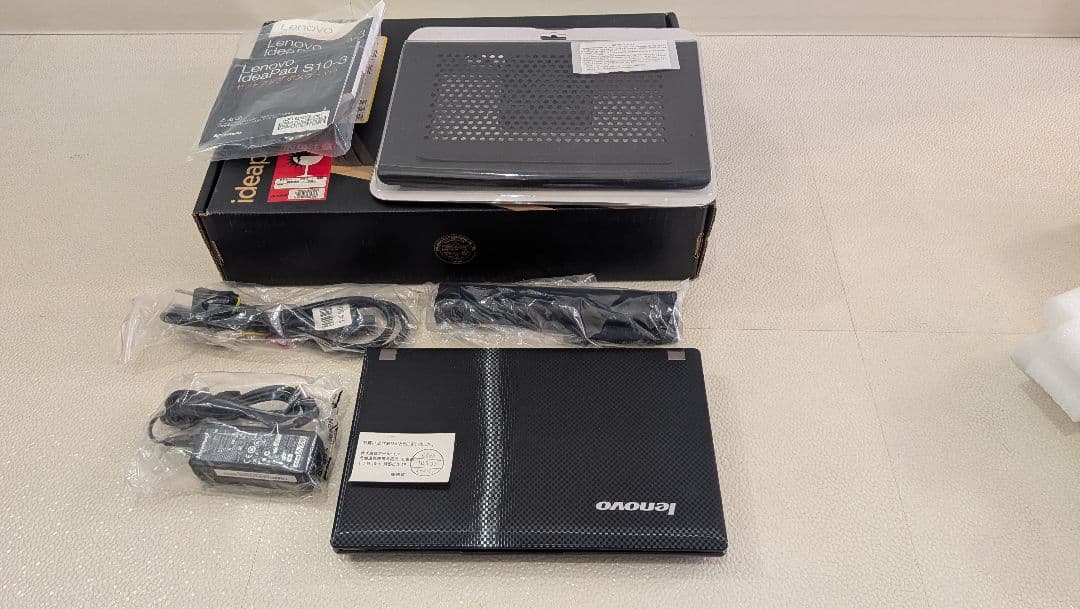 【新品】Lenovo IdeaPad S10-3 windowXP